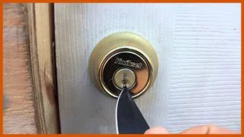 Huron Charter Township Locksmith Huron Charter Township, MI 734-561-4641 - 7-broken-key-extraction